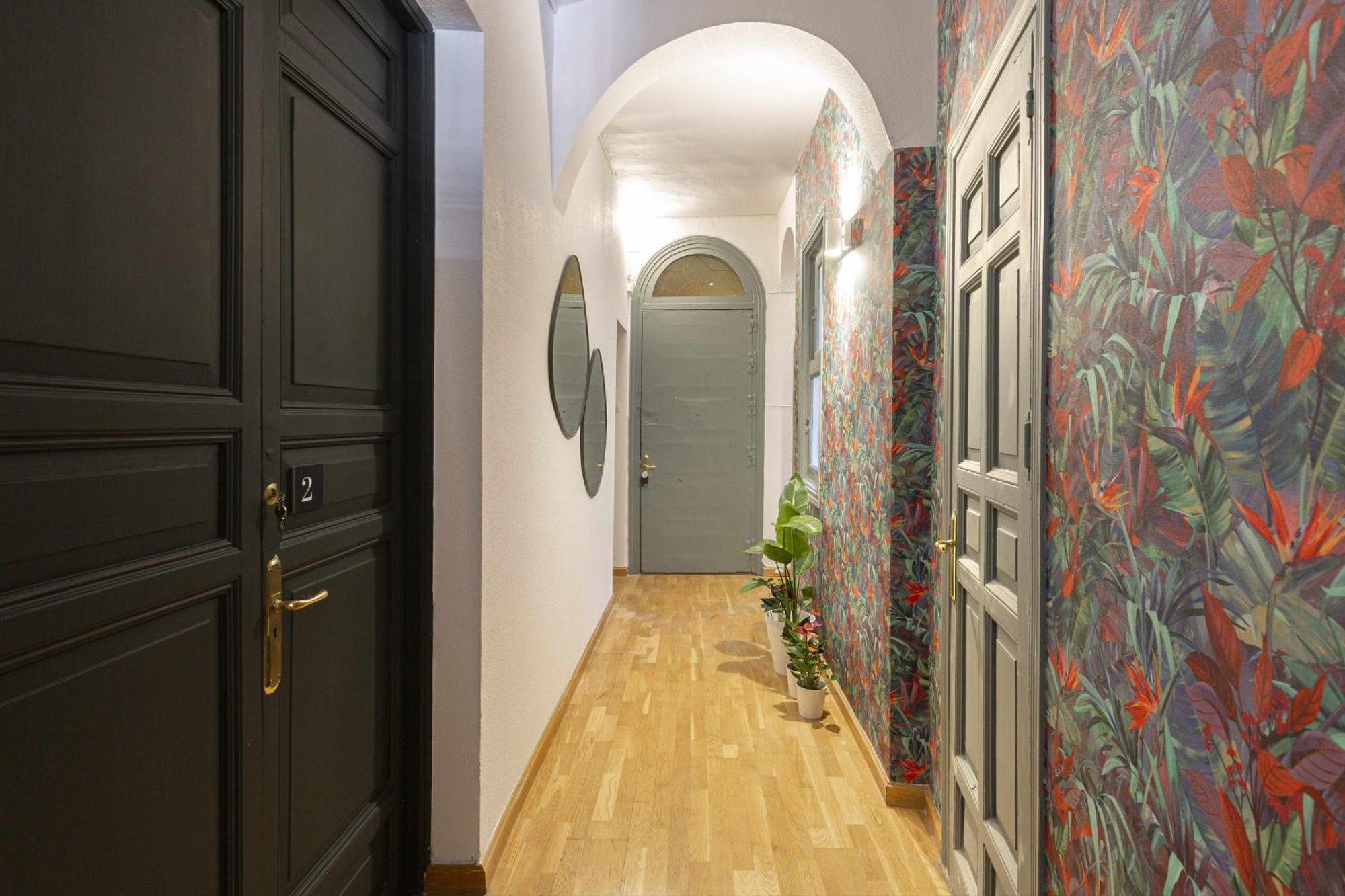 Sol Y Tirso Rooms Madrid Exterior foto
