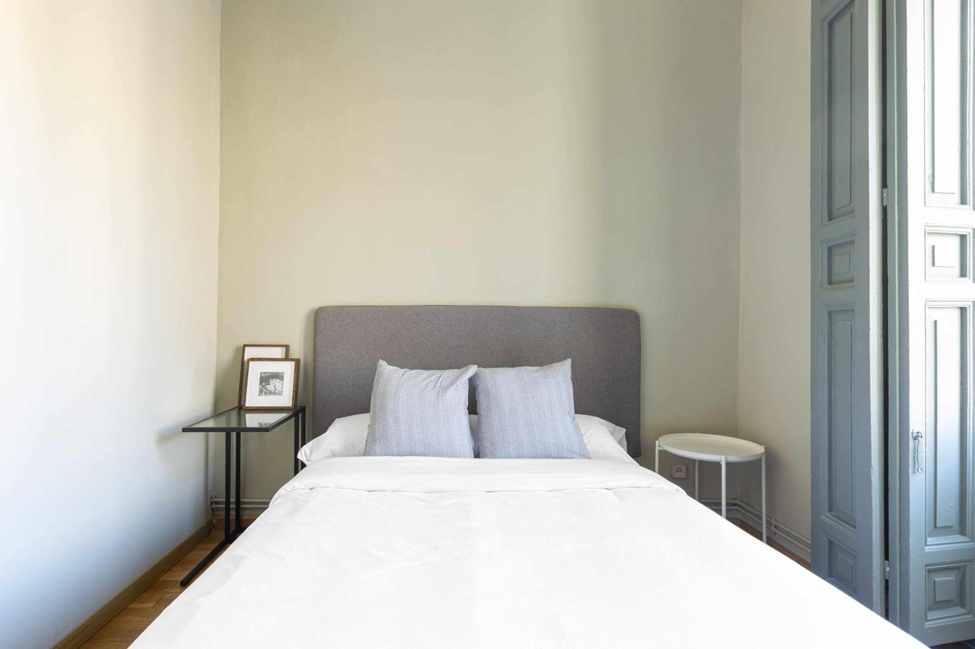 Sol Y Tirso Rooms Madrid Exterior foto